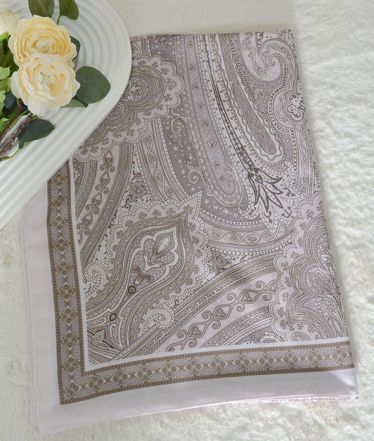 Vintage Orient Puder