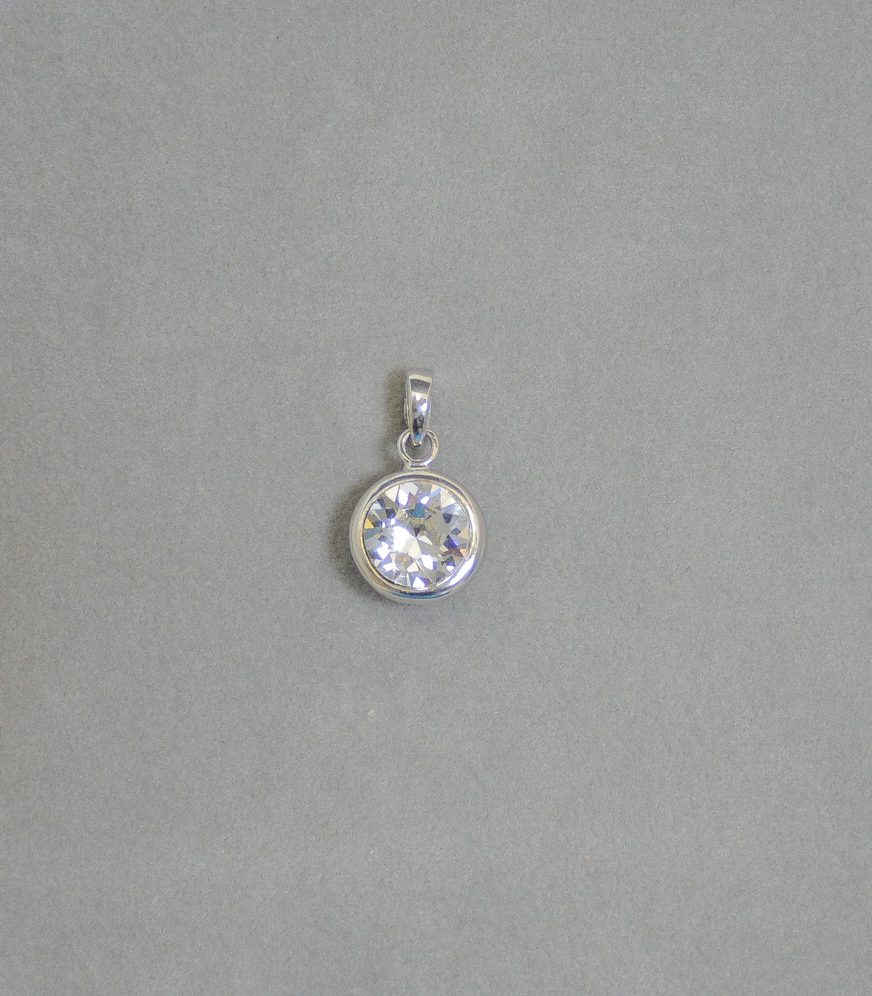 Anhänger Classic Crystal aus 925er Sterling Silber mit funkelndem Zirkonia