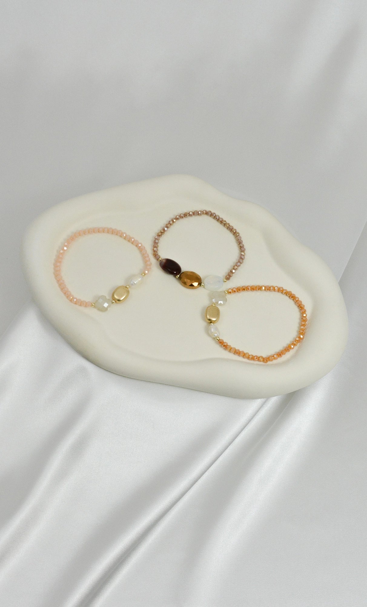 3‑teiliges Armband Set Browny in Rosa und Gold mit Süßwasserzuchtperlen und goldfarbenen Details, Modeschmuck