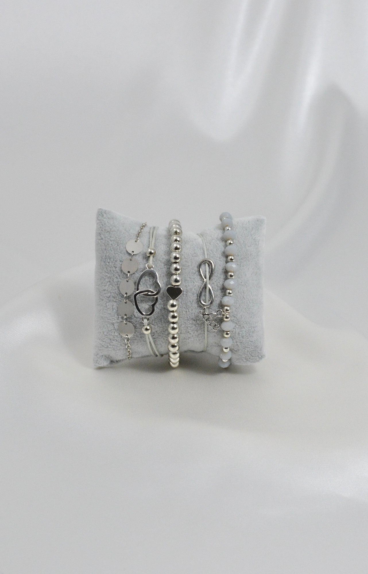 5‑teiliges Armband Set Forever Love in Grau und Silber – Zugarmbänder Modeschmuck