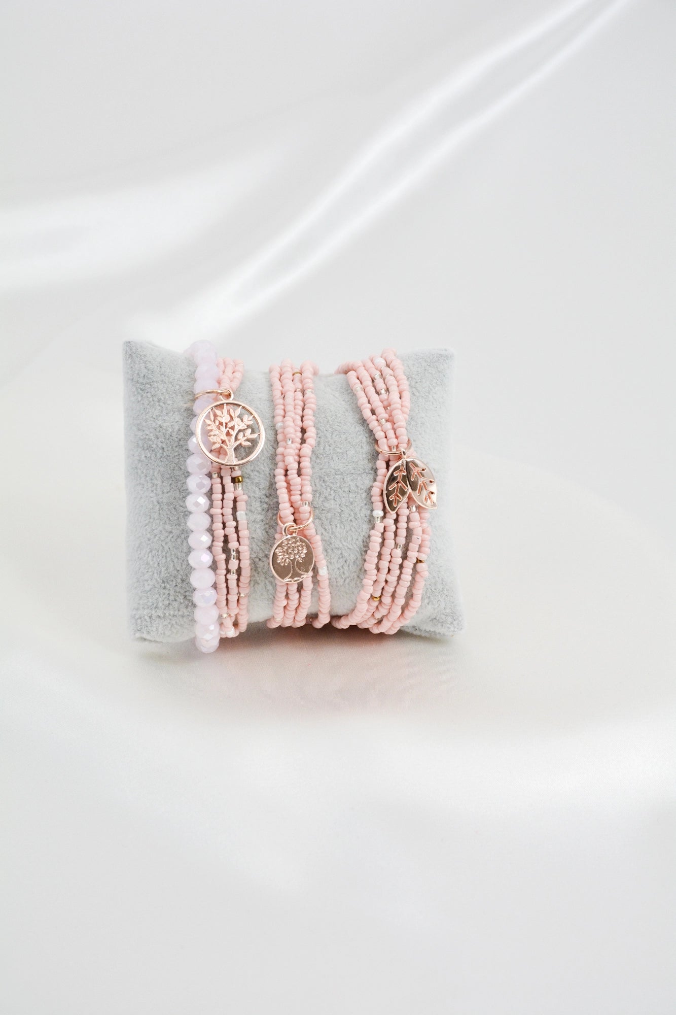 3‑teiliges Armband Set Rosa Fantasy in Rosa und Roségoldfarbenes Modeschmuck‑Armband